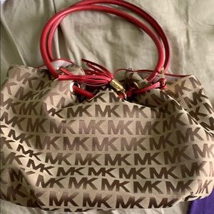 Micheal Kors Purse